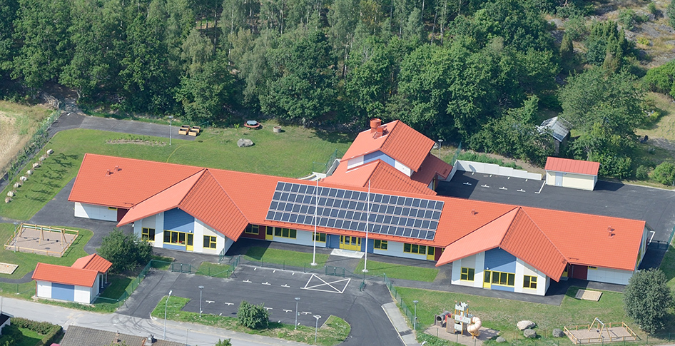 Flygfoto över Backsippan förskola