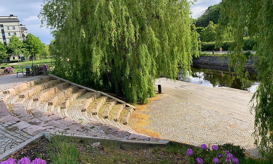 Ronnbys amfiteater i Kilenparken, nu möjlig att boka för sammankomster.